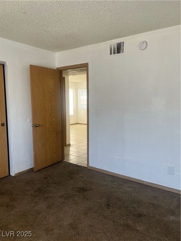 1926 NEBULA Drive 283, Las Vegas, NV 89115