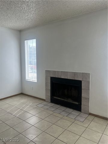 1926 NEBULA Drive 283, Las Vegas, NV 89115