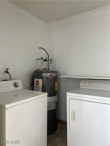 1926 NEBULA Drive 283, Las Vegas, NV 89115