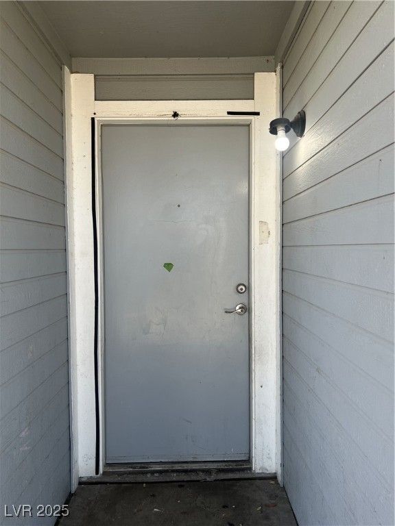 1926 NEBULA Drive 283, Las Vegas, NV 89115