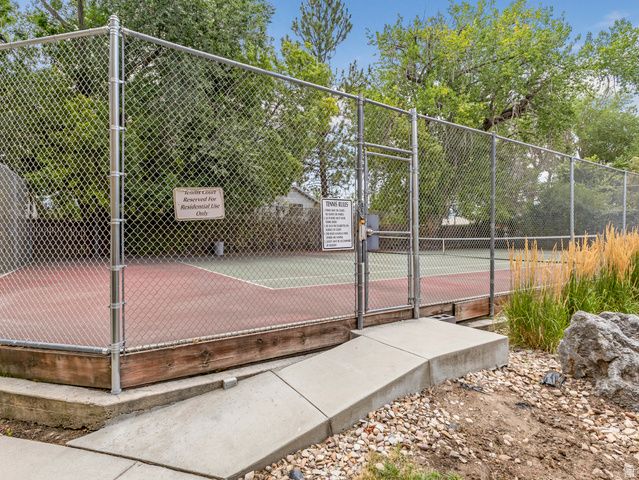 771 E SHADY LAKE DR, Millcreek, UT 84106