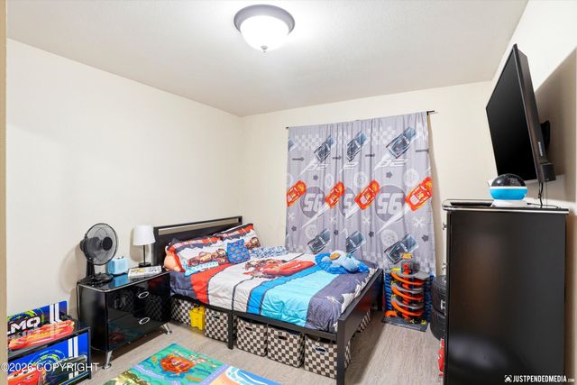 3140 Marathon Circle, Anchorage, AK 99515