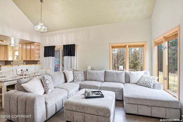 3140 Marathon Circle, Anchorage, AK 99515