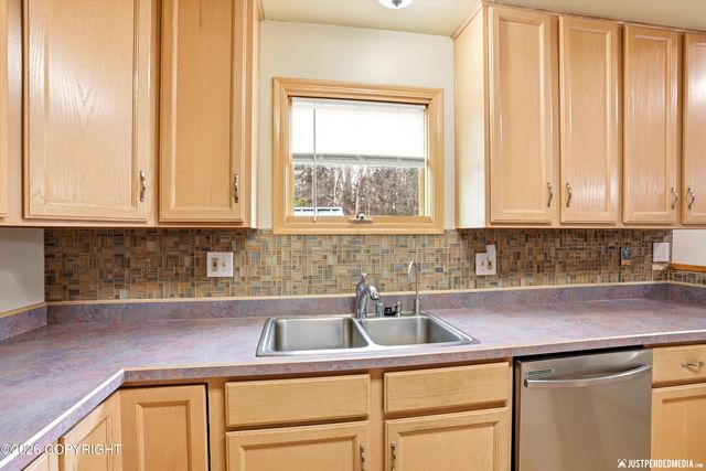 3140 Marathon Circle, Anchorage, AK 99515