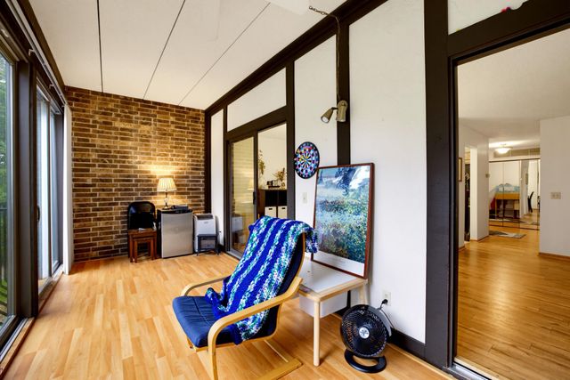 7200 Cahill Road 106, Edina, MN 55439