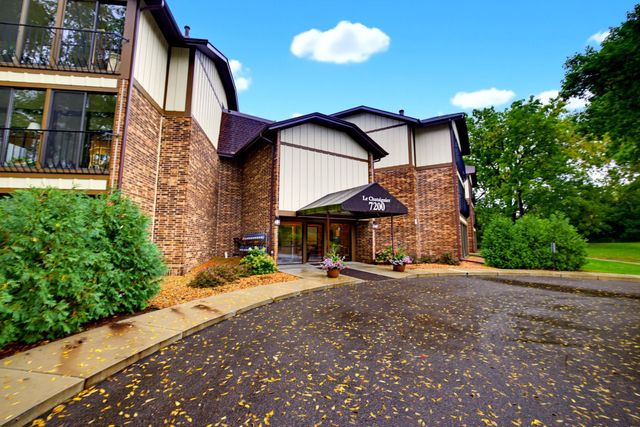 7200 Cahill Road 106, Edina, MN 55439