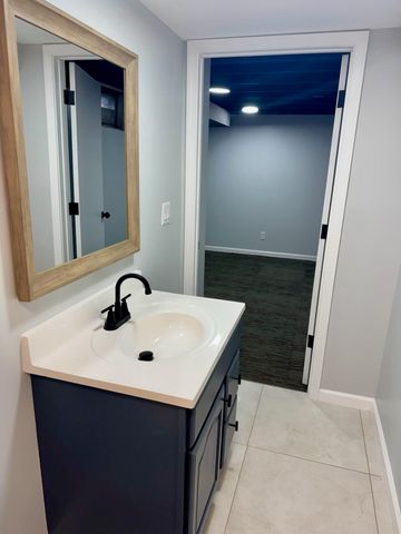 3820 Lowcroft Avenue, Lansing, MI 48910