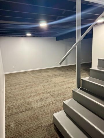 3820 Lowcroft Avenue, Lansing, MI 48910