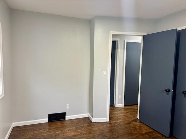 3820 Lowcroft Avenue, Lansing, MI 48910