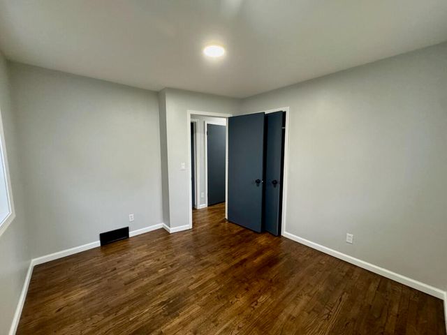 3820 Lowcroft Avenue, Lansing, MI 48910