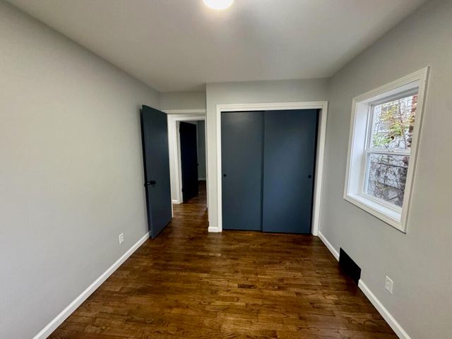 3820 Lowcroft Avenue, Lansing, MI 48910