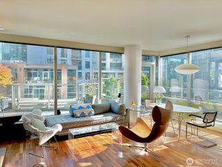 10610 NE 9th Place #509, Bellevue, WA 98004
