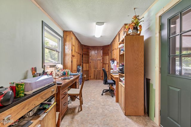 4527 E Scenic Drive, Gatlinburg, TN 37738