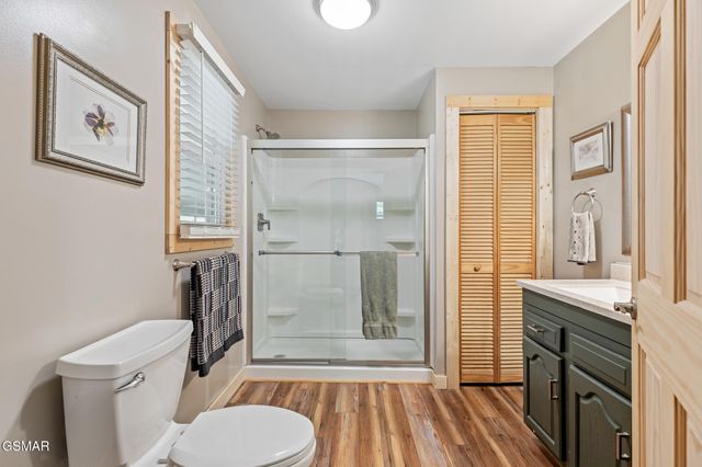 4527 E Scenic Drive, Gatlinburg, TN 37738