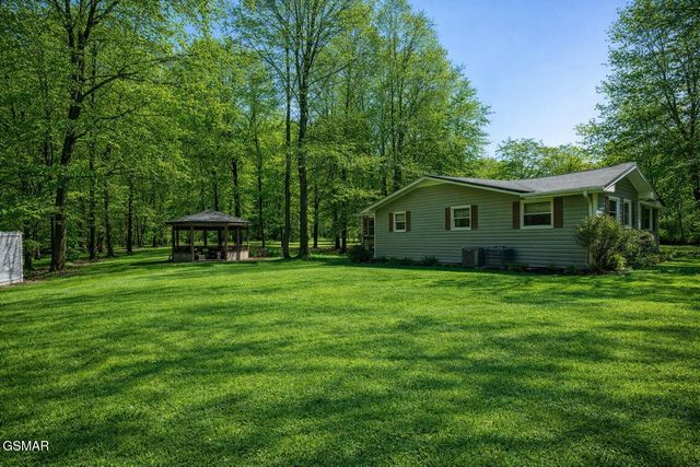 4527 E Scenic Drive, Gatlinburg, TN 37738