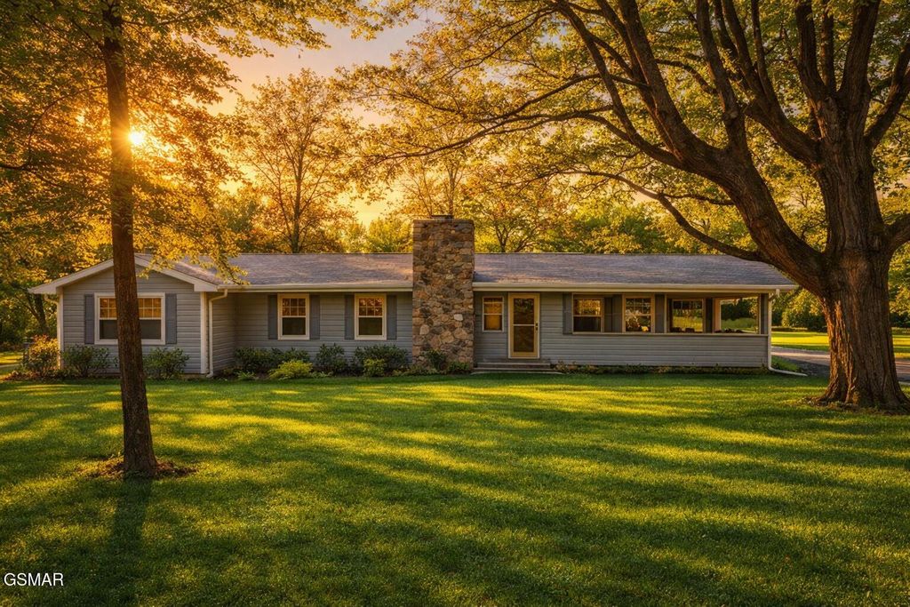 4527 E Scenic Drive, Gatlinburg, TN 37738