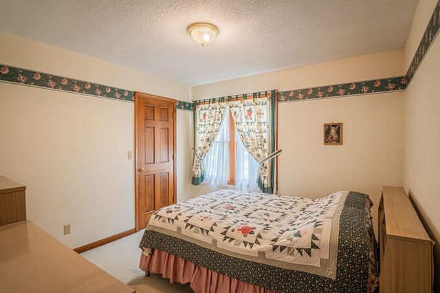 2811 Sanderling Drive, Fort Wayne, IN 46808