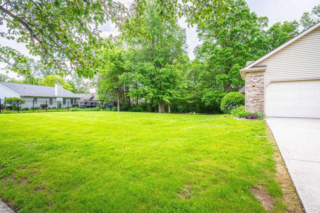 2811 Sanderling Drive, Fort Wayne, IN 46808