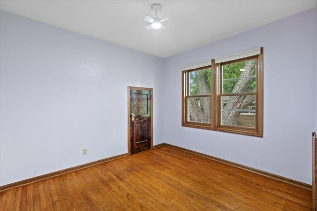 2000 Summit AVENUE, Waukesha, WI 53188