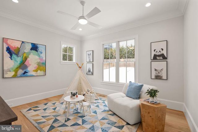 6613 31ST ST N, Arlington, VA 22213