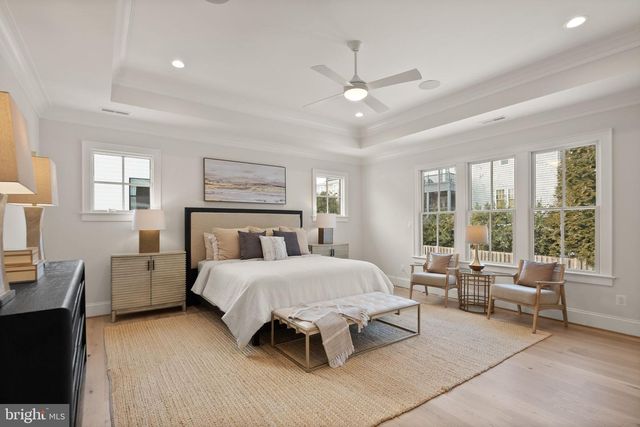 6613 31ST ST N, Arlington, VA 22213