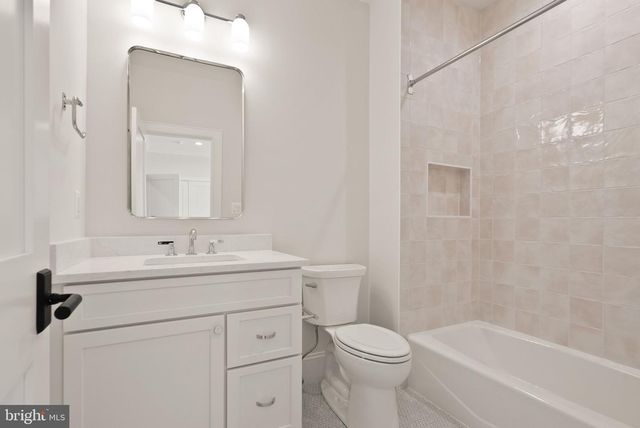 6613 31ST ST N, Arlington, VA 22213