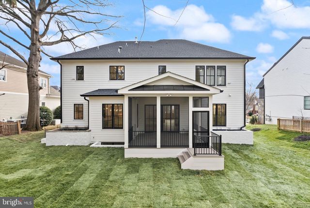 6613 31ST ST N, Arlington, VA 22213