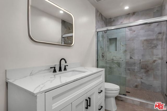 303 Culver Boulevard, Playa Del Rey (los Angeles), CA 90293