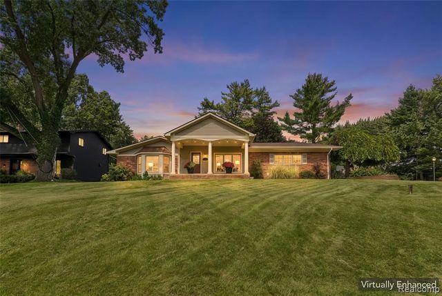 7510 Greene Haven Drive, Clarkston, MI 48348