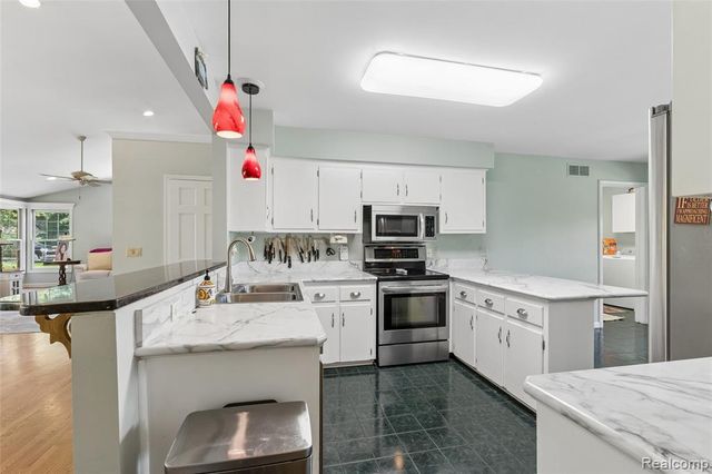 7510 Greene Haven Drive, Clarkston, MI 48348