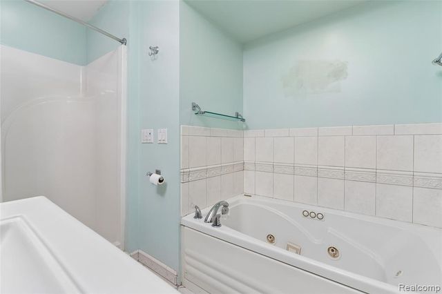 7510 Greene Haven Drive, Clarkston, MI 48348