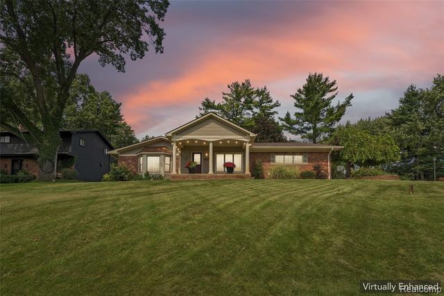 7510 Greene Haven Drive, Clarkston, MI 48348