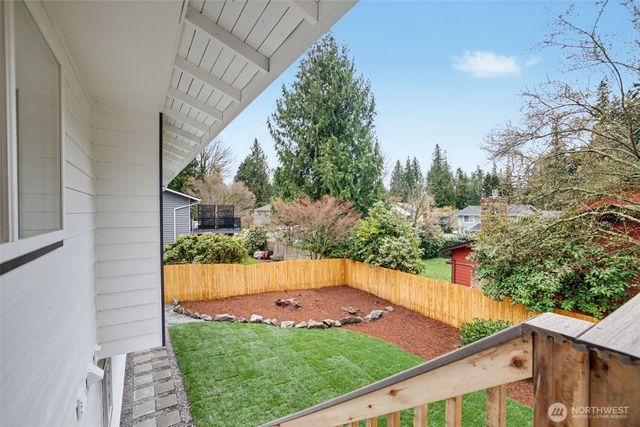 9603 NE 203 Street, Bothell, WA 98011