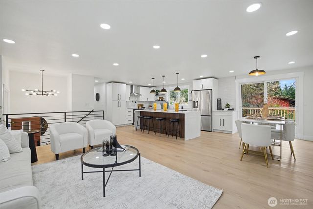 9603 NE 203 Street, Bothell, WA 98011