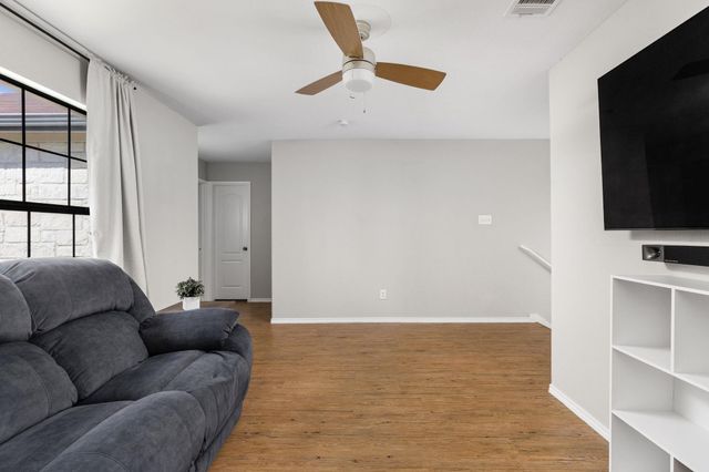 1660 Bayland ST, Round Rock, TX 78664