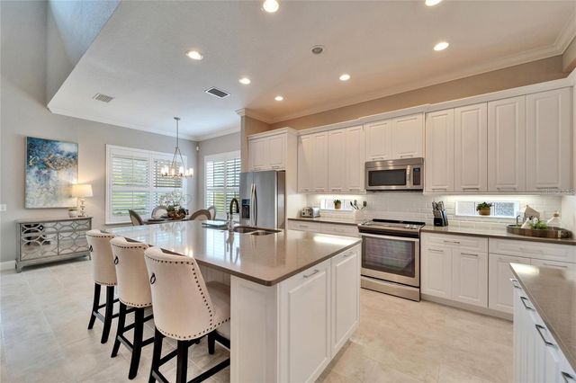 1711 LAUREL GLEN PLACE, Lakeland, FL 33803