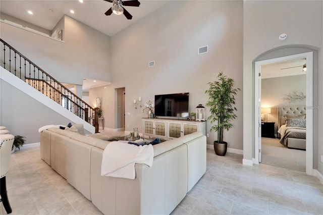 1711 LAUREL GLEN PLACE, Lakeland, FL 33803