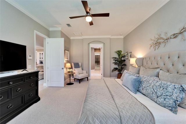 1711 LAUREL GLEN PLACE, Lakeland, FL 33803