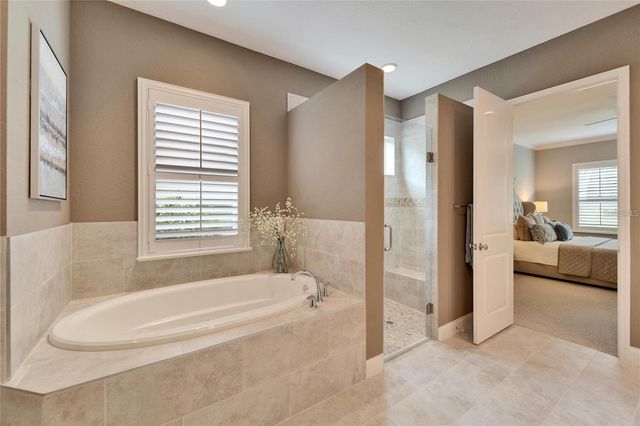 1711 LAUREL GLEN PLACE, Lakeland, FL 33803