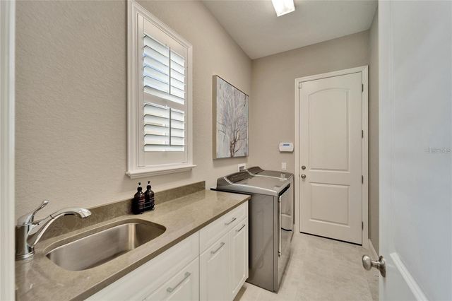 1711 LAUREL GLEN PLACE, Lakeland, FL 33803