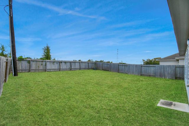 4502 River Road, Richmond, TX 77469