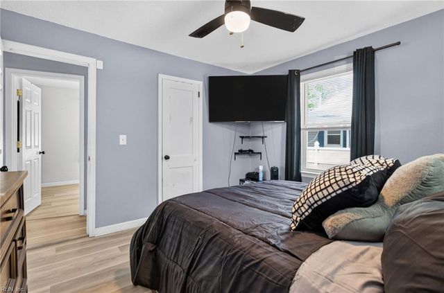8824 Old Ocean View RD, Norfolk, VA 23503