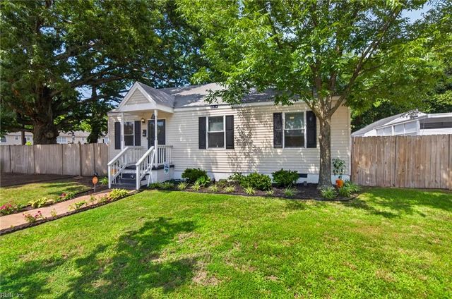8824 Old Ocean View RD, Norfolk, VA 23503