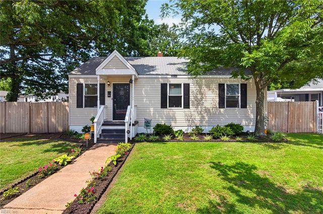8824 Old Ocean View RD, Norfolk, VA 23503
