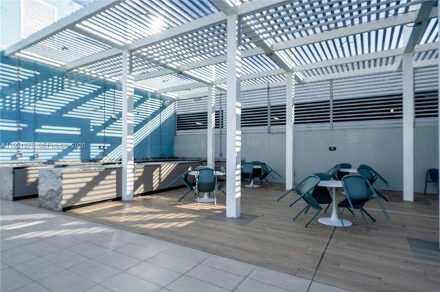 7751 NW 107th Ave 518, Doral, FL 33178