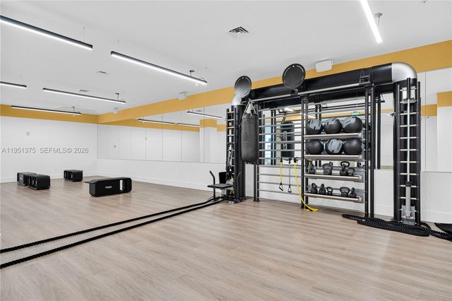 7751 NW 107th Ave 518, Doral, FL 33178