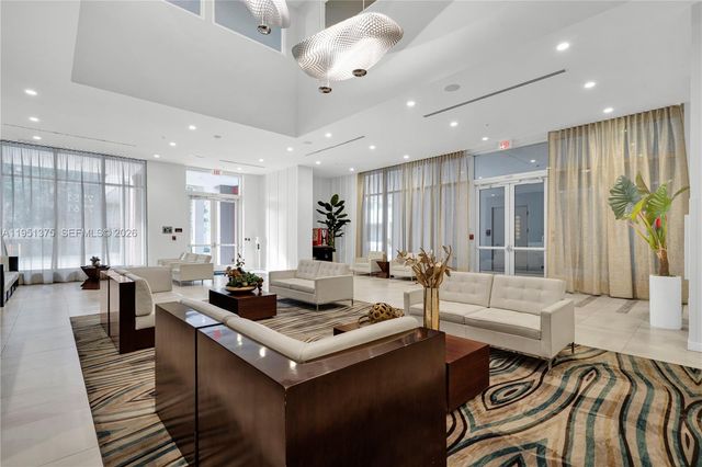 7751 NW 107th Ave 518, Doral, FL 33178