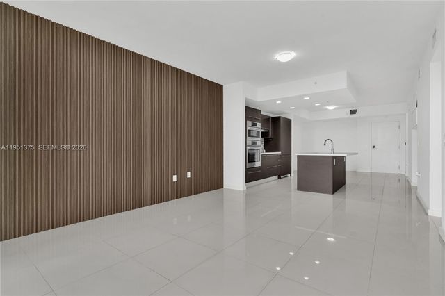 7751 NW 107th Ave 518, Doral, FL 33178