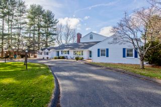 7 Riverview Street, Enfield, CT 06082
