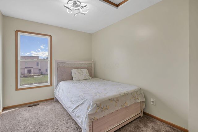 7743 Solomen Run Drive, Blacklick, OH 43004